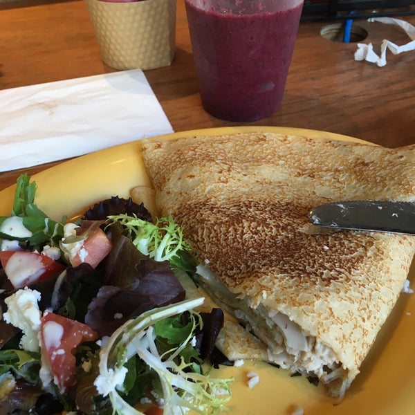 WiFi, power smoothies, amazing crêpes - what's not to like?
