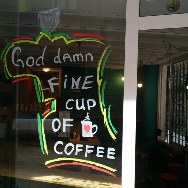 7/6/2014 tarihinde Maxim B.ziyaretçi tarafından Slice of Life Coffee Bar'de çekilen fotoğraf