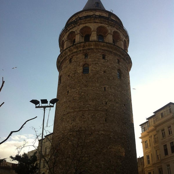 Photo taken at Galata Tower by Cengiz on 1/14/2016