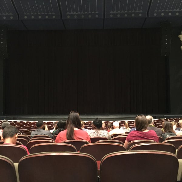 Dale F. Halton Theater Elizabeth 7 tips