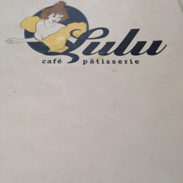 9/28/2013にJosh S.がLulu - Café Pâtisserie (לולו קפה פטיסרי)で撮った写真
