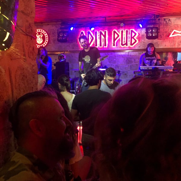 Photo prise au Odin Pub par Gürkan le8/15/2020