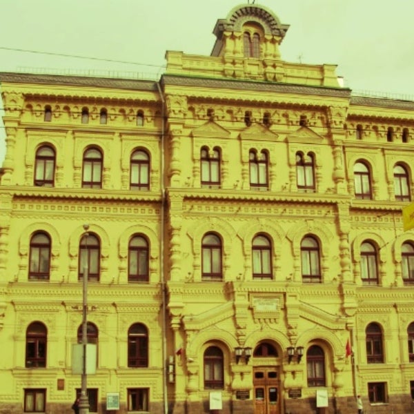 4/27/2013에 Romario⚓님이 Политехнический музей / Polytechnical Museum에서 찍은 사진