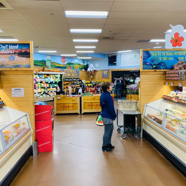 Trader Joe's Grocery Store in Monterey