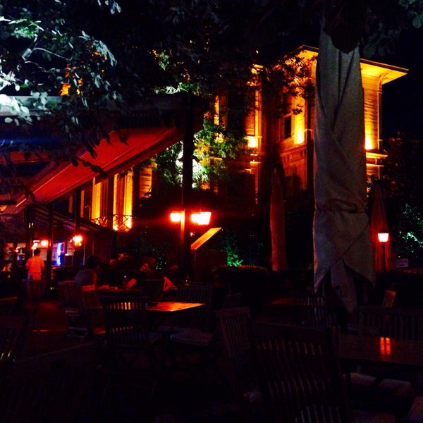 5/30/2016에 Armagan님이 Café Zanzibar에서 찍은 사진