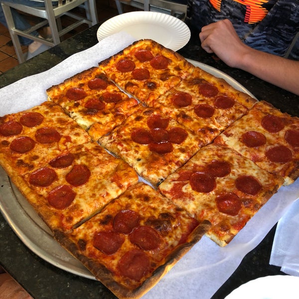 Photo taken at Pinocchio&#39;s Pizza &amp; Subs by James H. on 6/9/2019