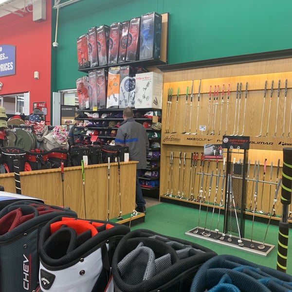 Dunham's Sports Sporting Goods Retail in Alexandria