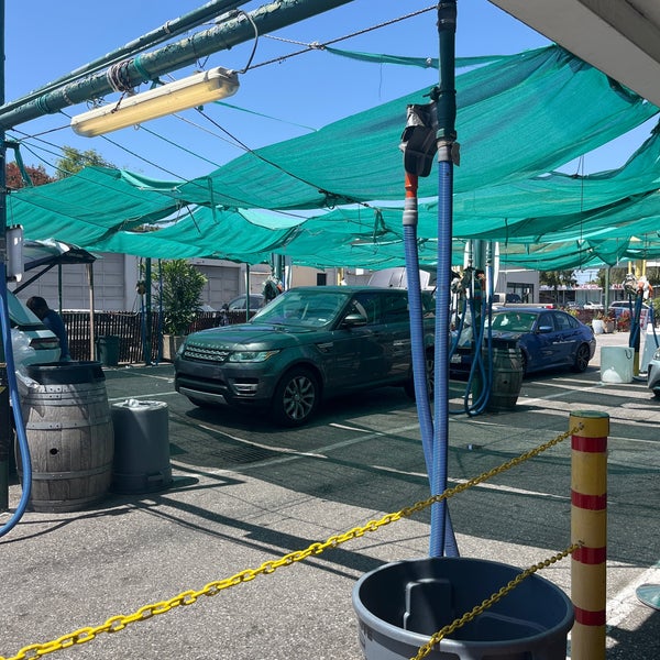 Lozano Brushless Car Wash Car Wash and Detail