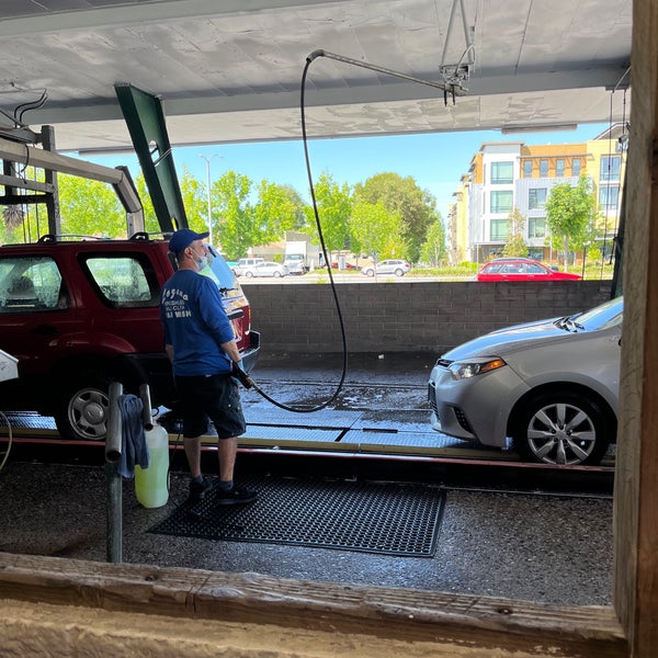 Lozano Brushless Car Wash Car Wash and Detail