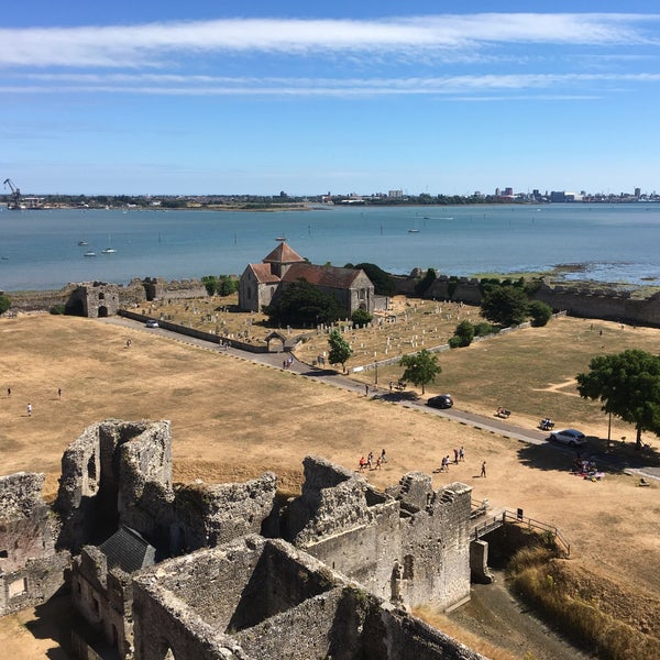 Portchester Castle Castle St.