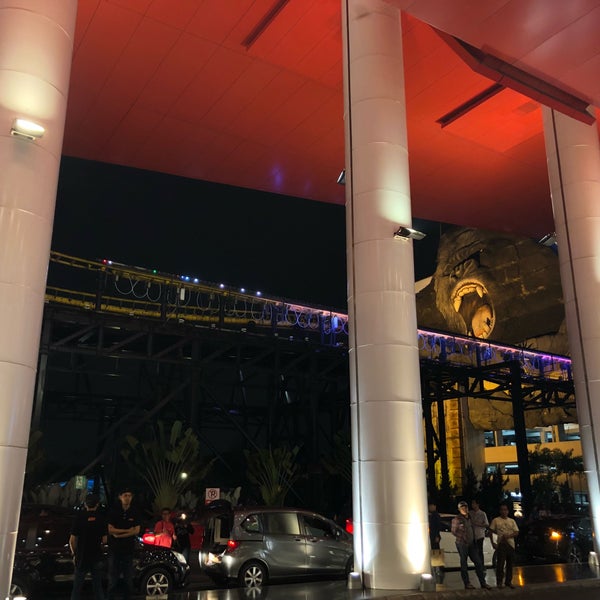 10/20/2018にHaritsoがTrans Studio Mall (TSM)で撮った写真