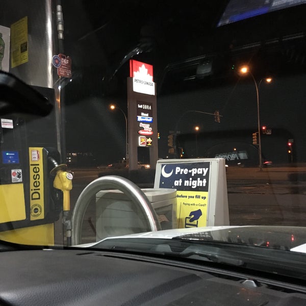 PetroCanada 1502 8 St East