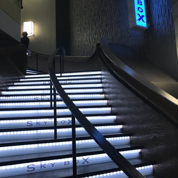 Regal SouthGlenn Southglenn 26 tips dari 2089 pengunjung