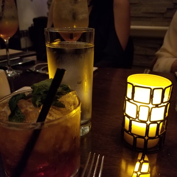 3/31/2019にHeeyeon P.がHAVEN Riverfront Restaurant and Barで撮った写真