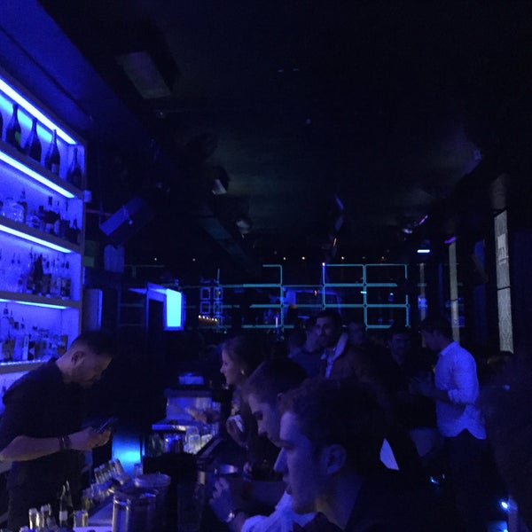 1/17/2015 tarihinde Lamphane P.ziyaretçi tarafından M1 Lounge Bar &amp; Club'de çekilen fotoğraf