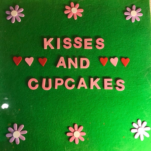 2/19/2019에 Art님이 Sprinkles Cupcakes에서 찍은 사진