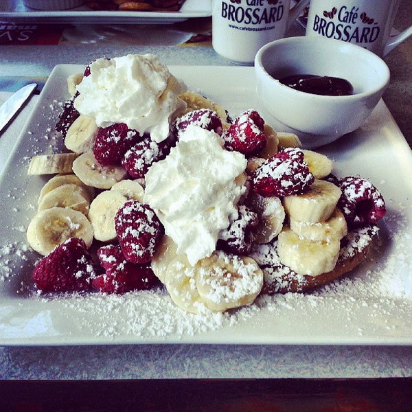 L'Oeufrier Breakfast Spot in DeuxMontagnes