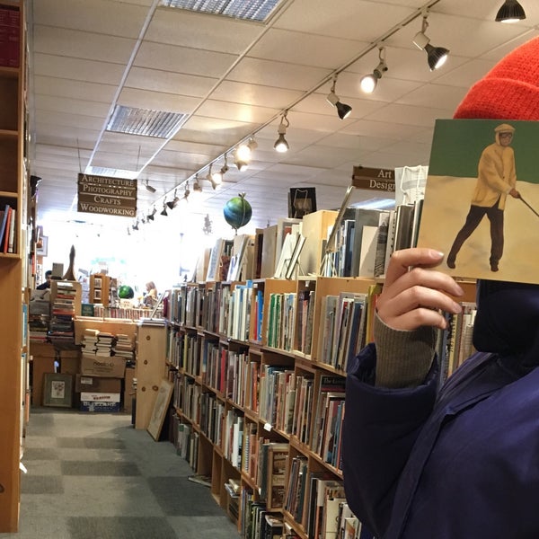 Photo taken at Rodney&#39;s Bookstore by Nikita P. on 12/20/2015