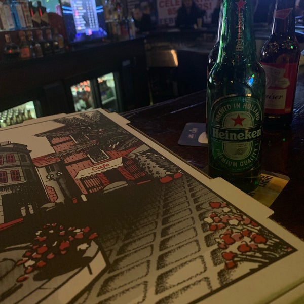 Photo taken at The New Park Tavern by Gianna on 2/15/2019