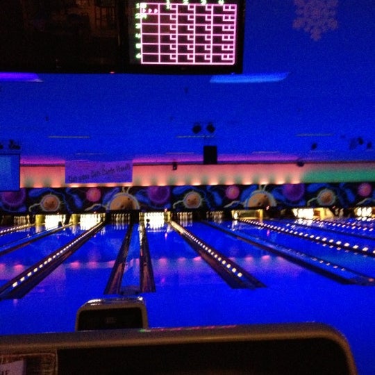 mardi gras lanes dekalb il