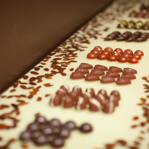 Photo taken at VanBuskirk Artisanal Chocolate Bar by Conor on 10/20/2012