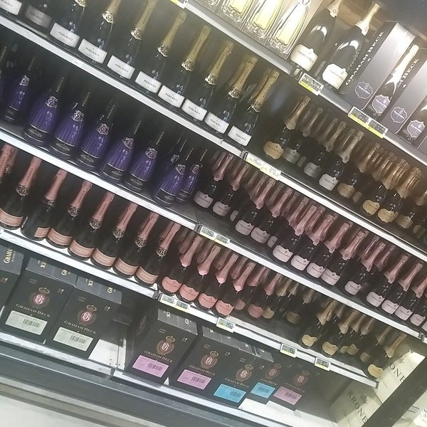 cosmetic store woodmead