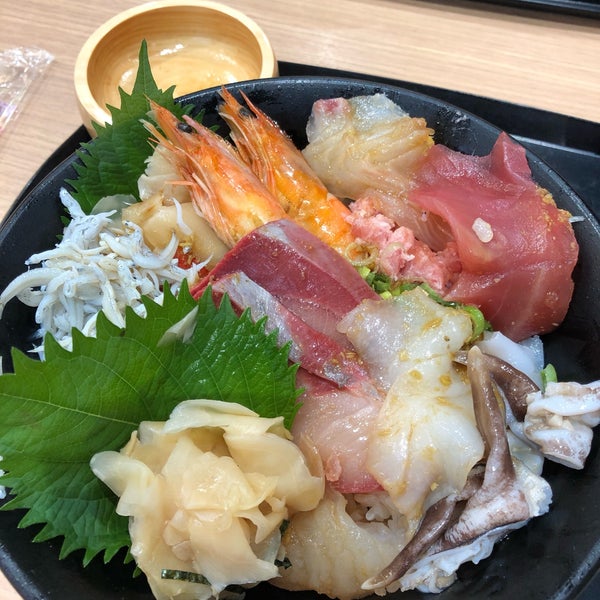 Photos at 魚太郎 一宮店 - 29 visitors