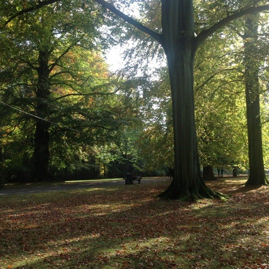 Parc de Mariemont Park