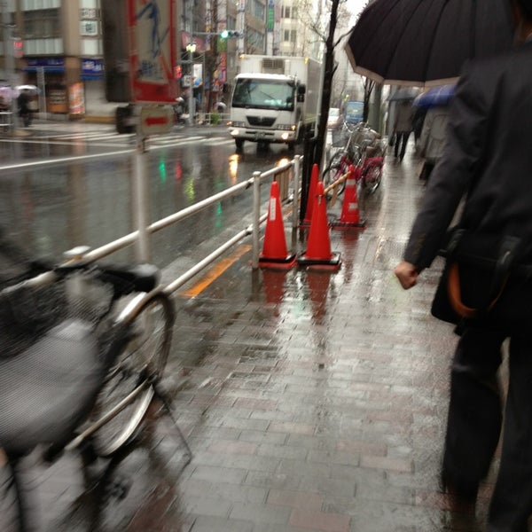 新宿西口駅 D5出口 歌舞伎町 東京 東京都