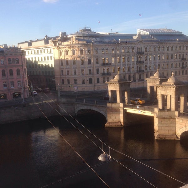 Foto tomada en Rossi Boutique Hotel St. Petersburg  por Timur D. el 5/14/2017