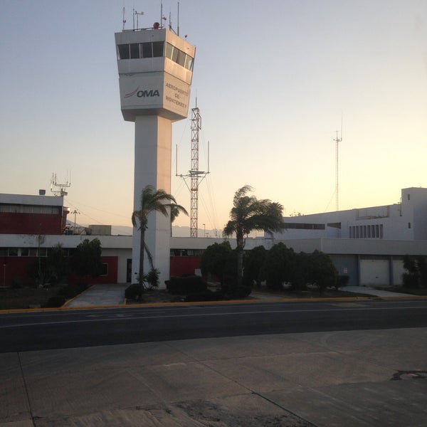 Foto scattata a Aeroporto Internazionale di Monterrey (MTY) da Kris H. il 5/6/2013