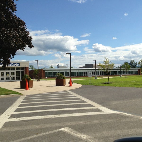 Rondout Valley High School 122 Kyserike Road Accord Ny 12404 School Walls