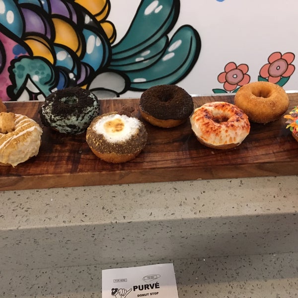 Money Talks Donut Shop