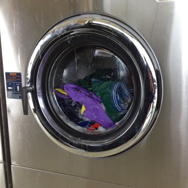 EZ Wash Laundromat 1 tip from 56 visitors