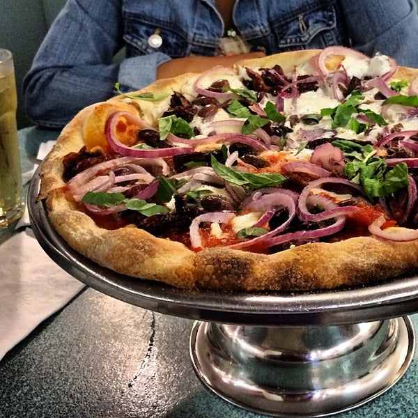 Photos at Nick's Pizza 96 tips from 2078 visitors