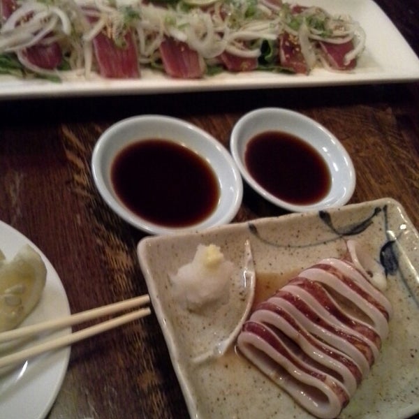 Das Foto wurde bei East Japanese Restaurant von YY am 1/8/2014 aufgenommen