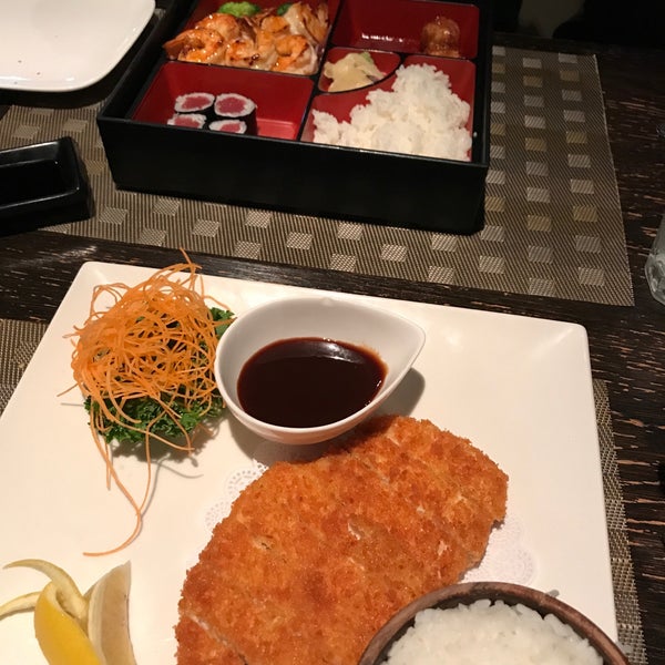 Foto diambil di Asahi Hibachi &amp; Sushi oleh Donald pada 3/7/2018