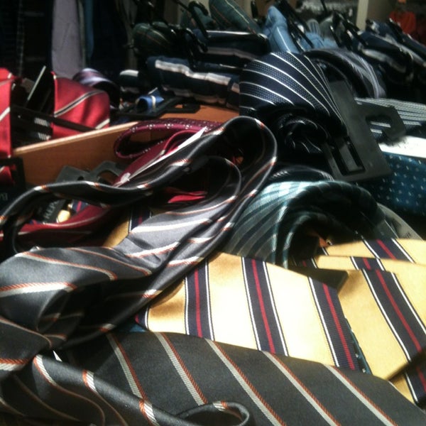 Banana Republic Factory Store Williamsburg, IA