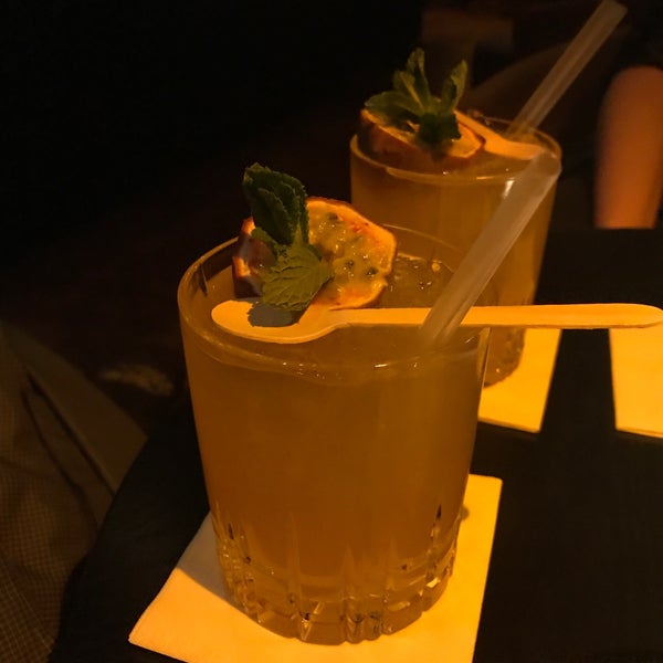 4/27/2017にPaulがBijou Cocktail Barで撮った写真