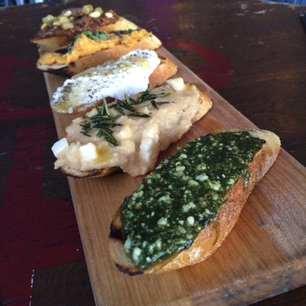 The bruschetta is 🙌🙌🙌 the ricotta and honey is so delish as well as the pesto. An absolute must when you visit Corsino!!