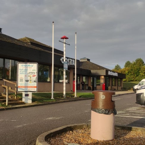 Sutton Scotney Southbound Services (Roadchef) - A34 By-Pass