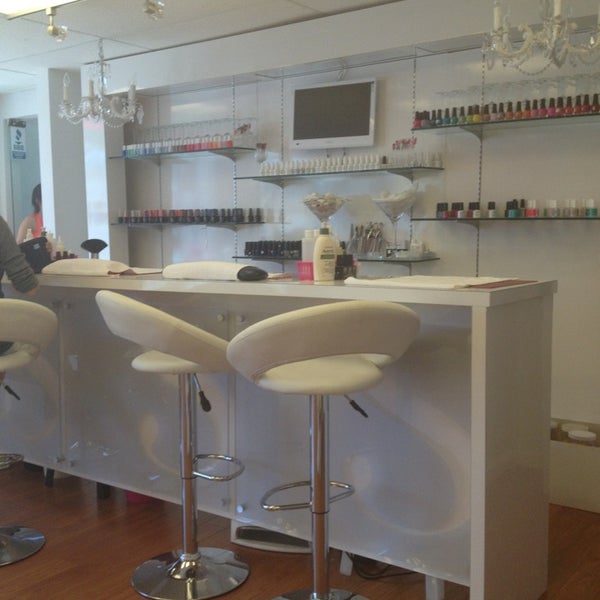 Салон красоты Nail shine: цены на услуги, запись, отзывы, адрес и фото на Nailru