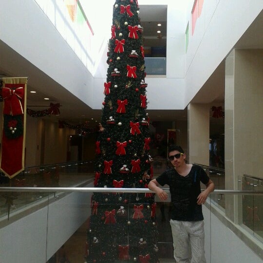 Photo taken at Mall Portal Centro by Juan M. on 11/26/2012