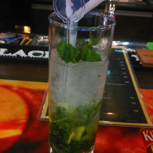 Альфа бар ультра. Adj ultra bar 9 линейный прожектор. Adj ub6 фонарь. Ultra bar. Adj ub 6h.