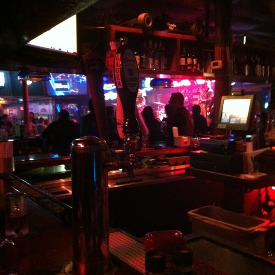 Photo taken at Little Hoolie&#39;s Sports Bar by Grateful D. on 11/9/2012
