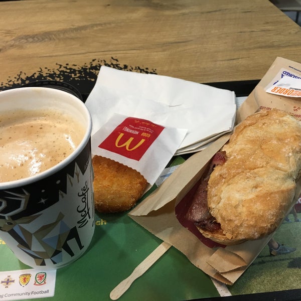 Photo taken at McDonald&#39;s by Roger W. on 12/12/2018
