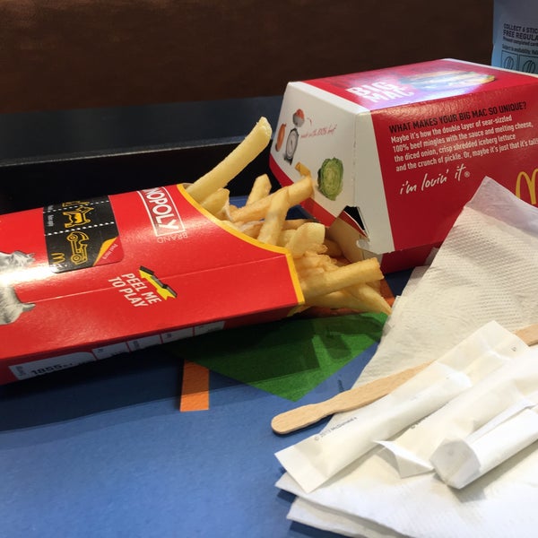Photo taken at McDonald&#39;s by Roger W. on 4/23/2017