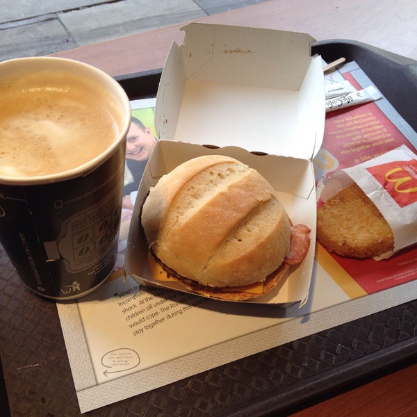 Photo taken at McDonald&#39;s by Roger W. on 5/17/2015