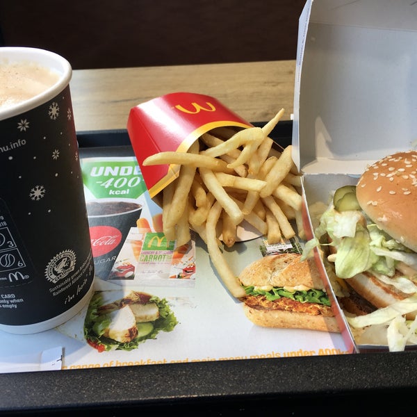 Photo taken at McDonald&#39;s by Roger W. on 1/14/2018