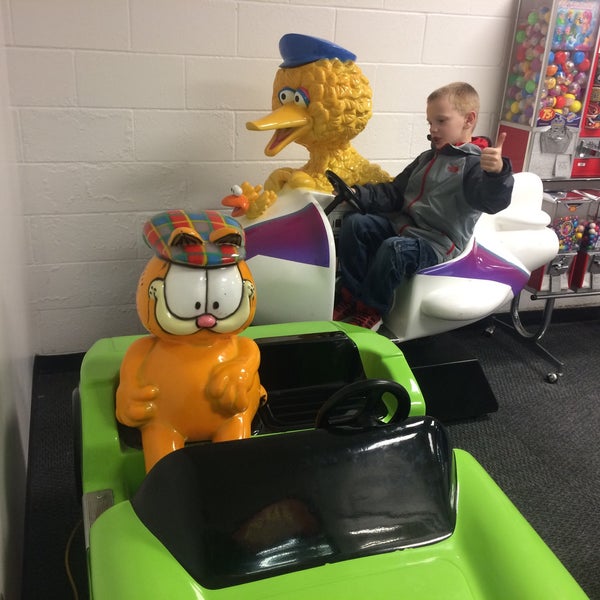 Toys"R"Us (Now Closed) Cascade View Everett, WA